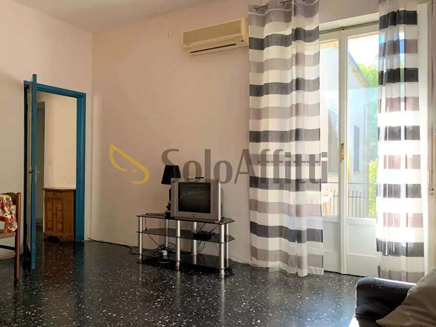 Immagine 5 di Bilocale in affitto  a Catanzaro