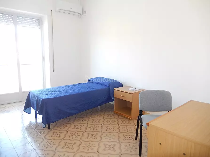 Immagine 14 di Stanza singola in affitto  a Catanzaro