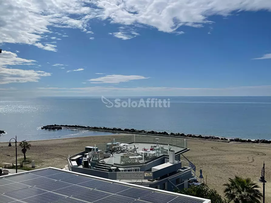 Immagine 11 di Bilocale in affitto  in Riviera Vittorio Mallozzi a Anzio