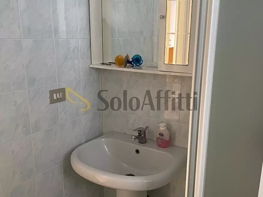 Immagine 17 di Bilocale in affitto  in Via Verrès a Torino