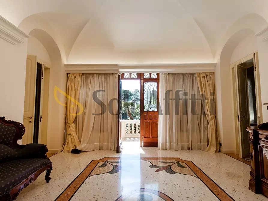 Immagine 7 di Villa in affitto  a San Remo