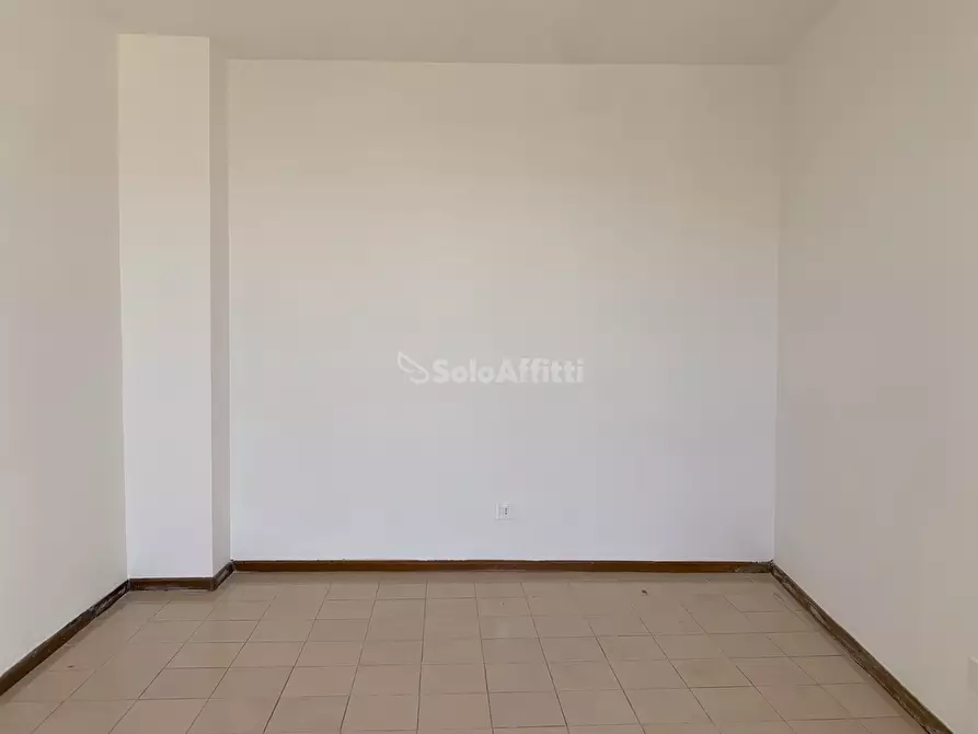 Immagine 6 di Trilocale in affitto  a Catanzaro