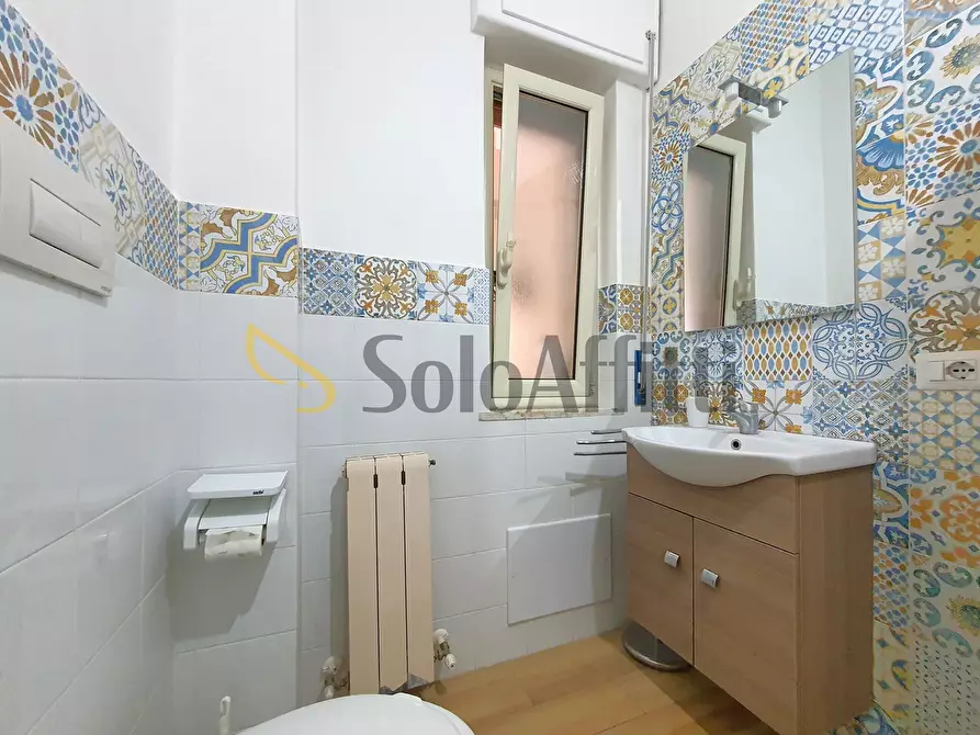 Immagine 10 di Stanza singola in affitto  a Catanzaro