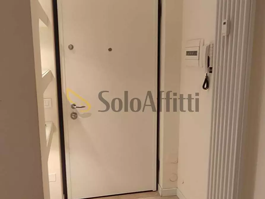 Immagine 16 di Trilocale in affitto  in Via Riviera 144 a Pavia