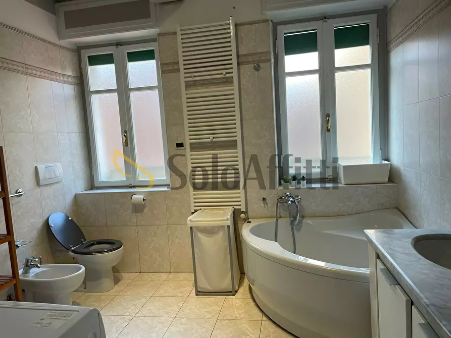 Immagine 30 di Quadrilocale in affitto  in Corso Quintino Sella a Torino