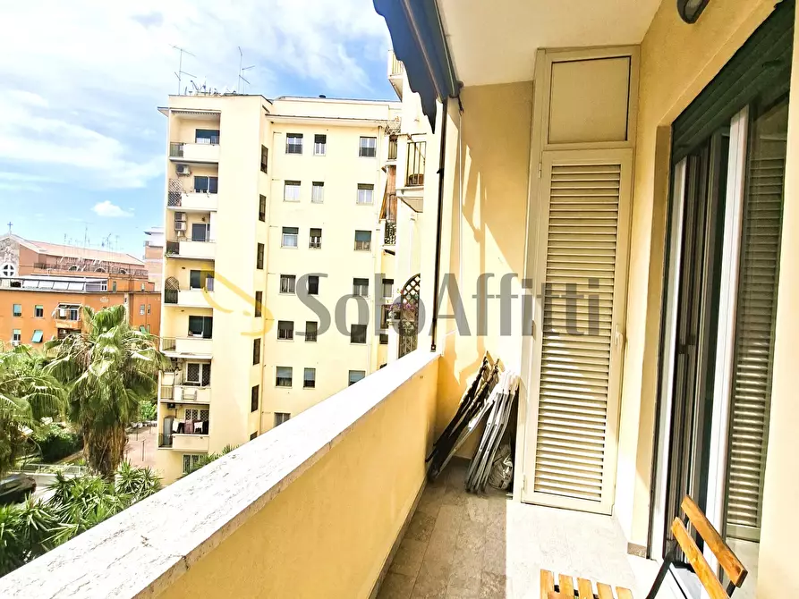Immagine 12 di Trilocale in affitto  in viale Pico della Mirandola 56 a Roma