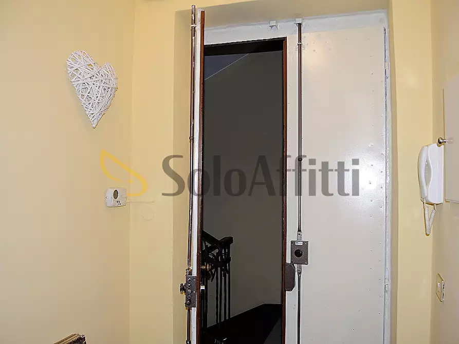 Immagine 14 di Bilocale in affitto  in Via Virle 23 a Torino