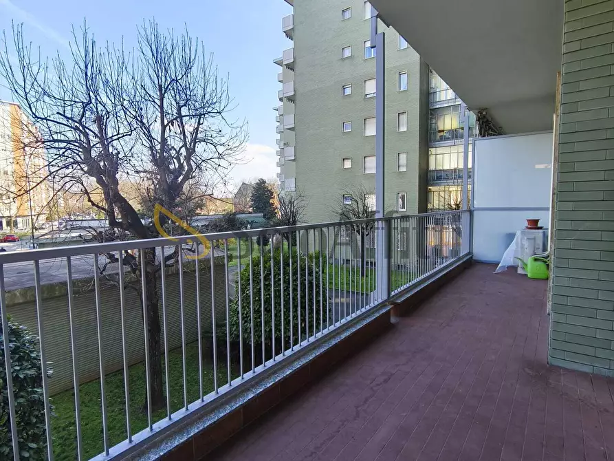 Immagine 4 di Trilocale in affitto  in Via Enrico Dandolo 21 a Torino