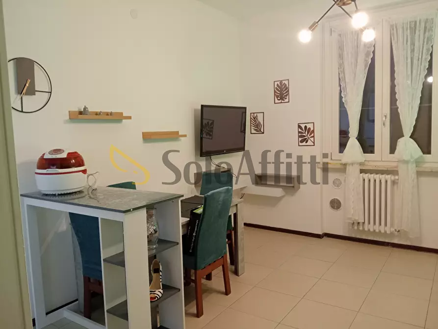 Immagine 11 di Bilocale in affitto  a Ancona