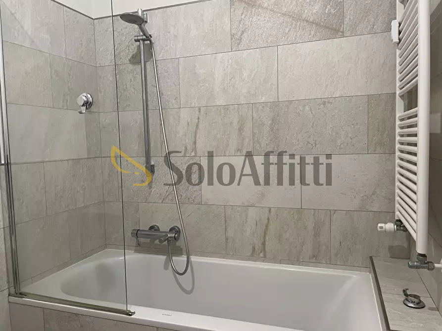 Immagine 13 di Trilocale in affitto  in via m.d'azeglio 25 a Busto Arsizio