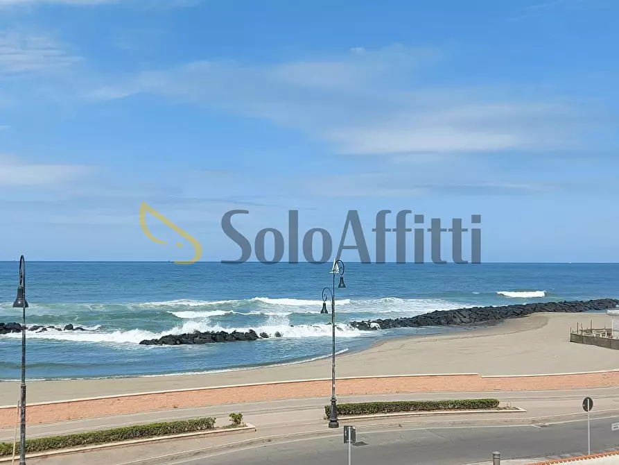 Immagine 29 di Villetta a schiera in affitto  in Lungomare della Salute a Fiumicino