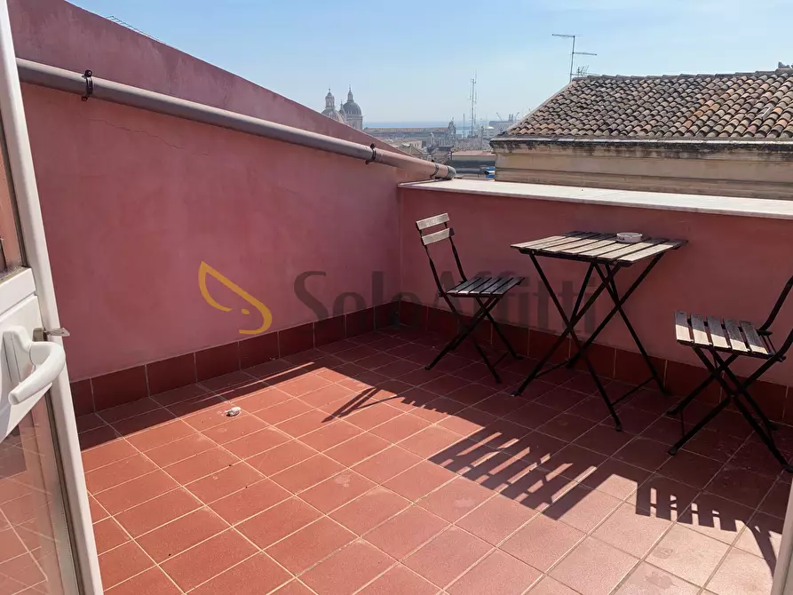 Immagine 5 di Bilocale in affitto  in Salita San Camillo 33 a Catania