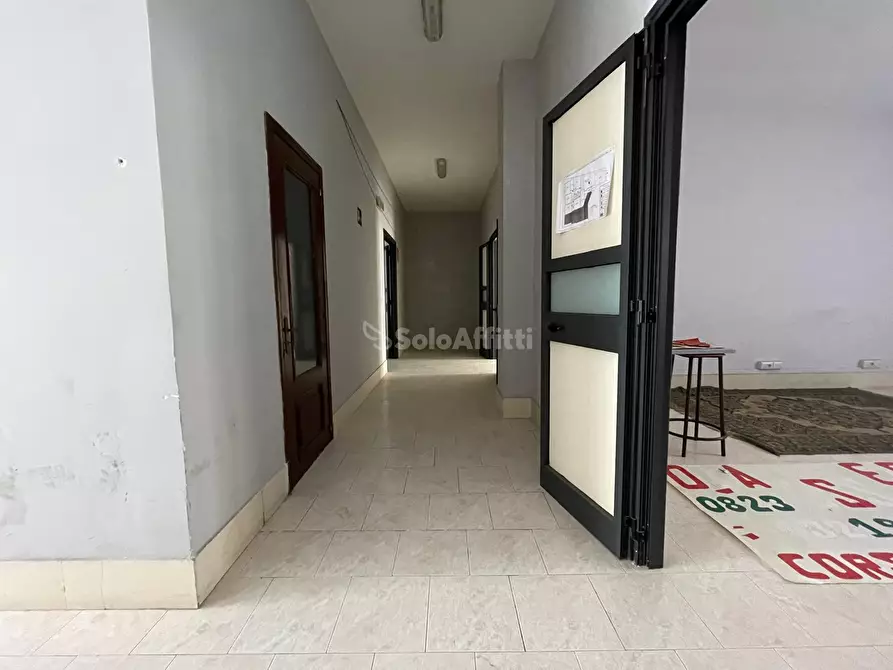 Immagine 10 di Ufficio in affitto  in Via Napoli 36 a Maddaloni
