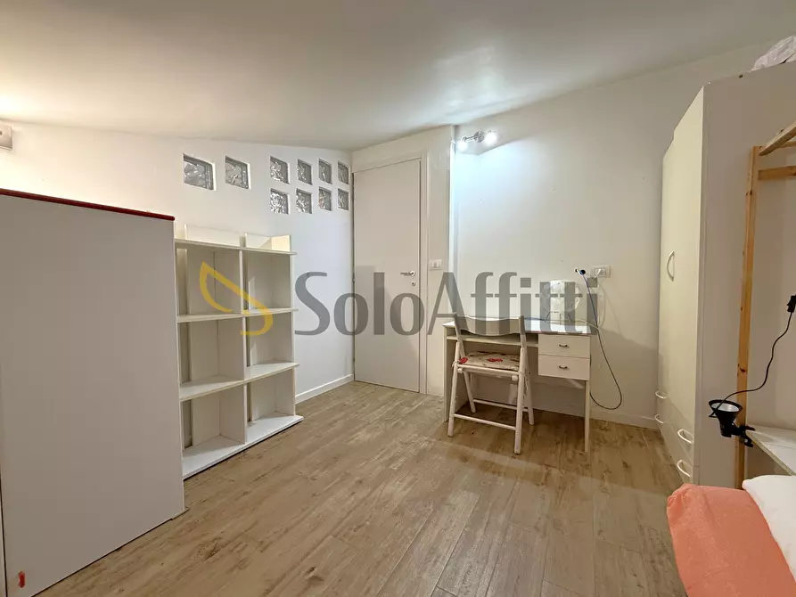 Immagine 10 di Attico in affitto  in Via Guglielmo Papaleo 8 a Catanzaro
