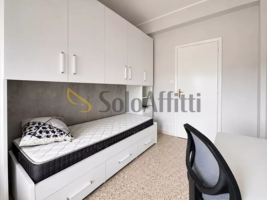 Immagine 1 di Stanza singola in affitto  a Catanzaro