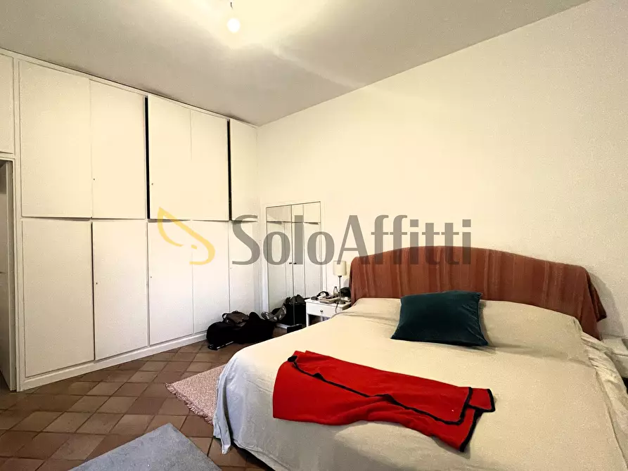 Immagine 15 di Quadrilocale in affitto  in via della Panetteria 45 a Roma