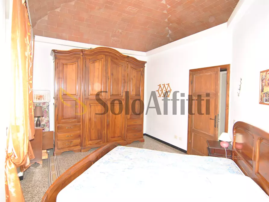 Immagine 10 di Bilocale in affitto  in via Mondolfi 16 a Livorno