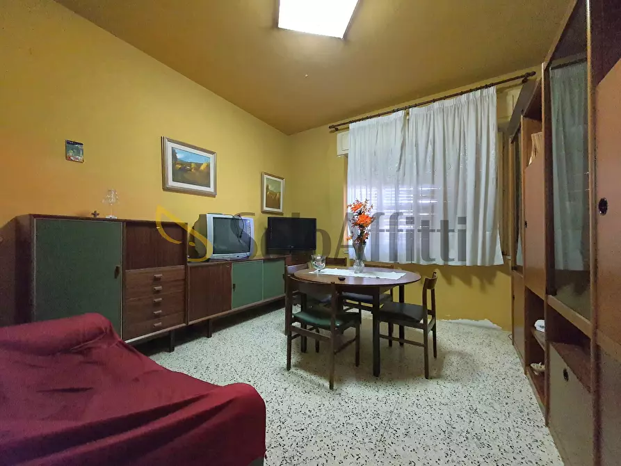 Immagine 12 di Stanza singola in affitto  in Via Madonna dei Cieli 17 a Catanzaro