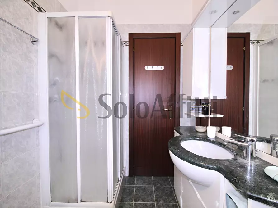 Immagine 13 di Trilocale in affitto  in Via Venezuela 4 a Milano