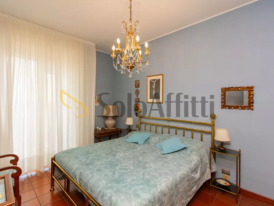 Immagine 24 di Quadrilocale in affitto  a Busto Arsizio
