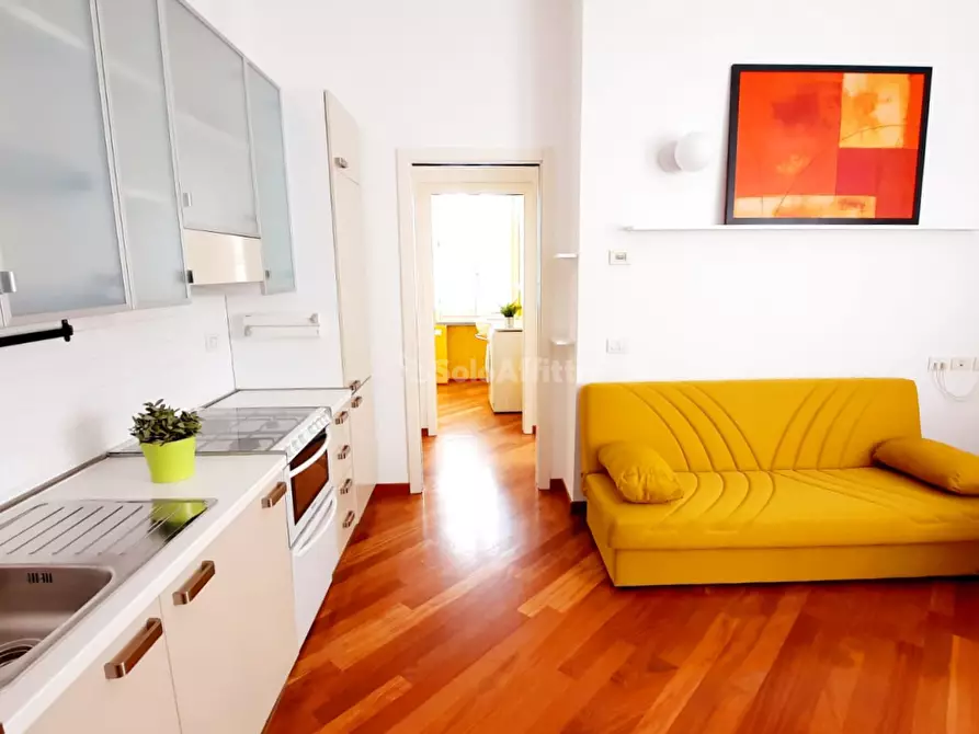 Immagine 1 di Bilocale in affitto  in Via de Gradi 3 a Monza