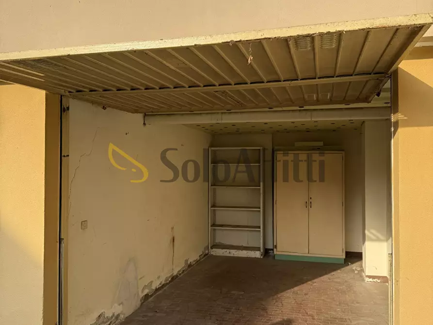 Immagine 82 di Quadrilocale in affitto  in Via Buratto 7 a Ciriè