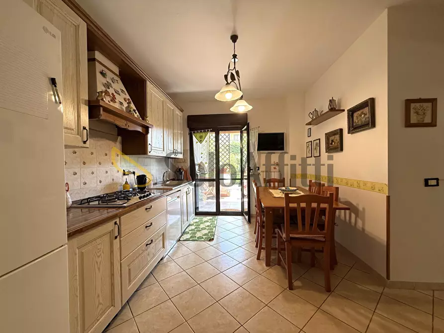 Immagine 7 di Villa in affitto  in Via Martiri di Nassirya 16 a San Floro