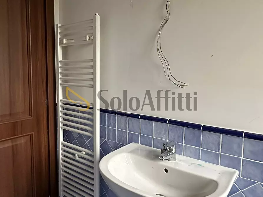 Immagine 27 di Trilocale in affitto  in Via Eugenio Tonelli 1 a Montefranco
