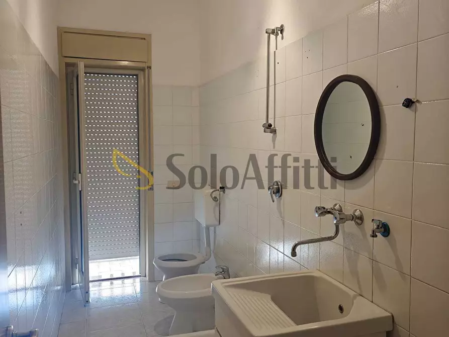 Immagine 8 di Trilocale in affitto  a Misterbianco