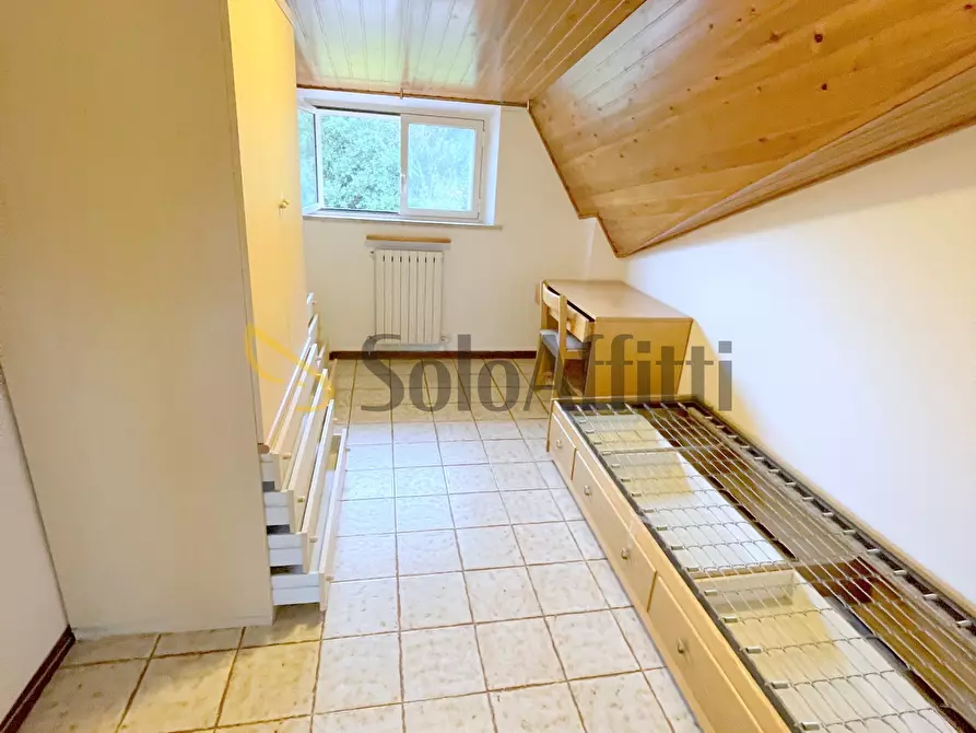 Immagine 7 di Trilocale in affitto  a Osimo