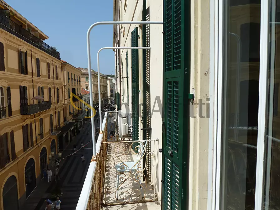 Immagine 14 di Quadrilocale in affitto  in Via Francesco Corradi 16 a San Remo
