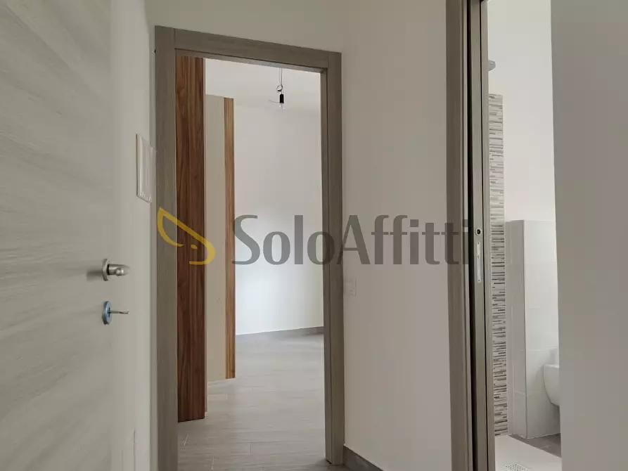 Immagine 5 di Bilocale in affitto  a Gemonio
