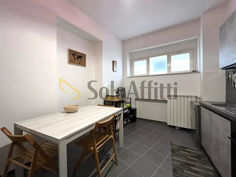 Immagine 5 di Trilocale in affitto  a Catanzaro
