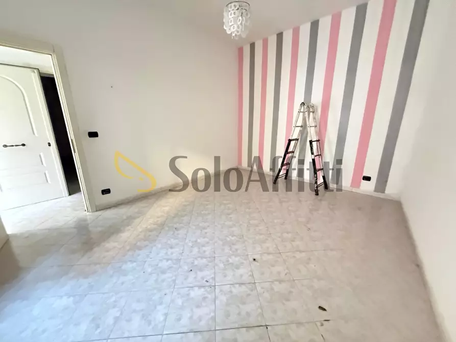 Immagine 9 di Trilocale in affitto  in Via dei Giardini 33 a Caserta