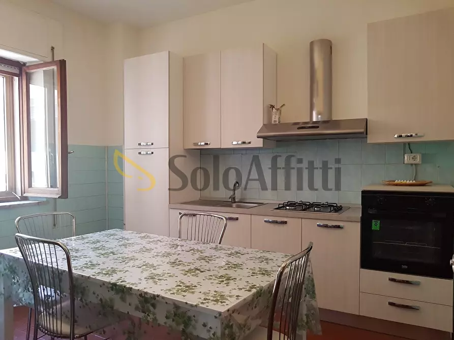 Immagine 2 di Quadrilocale in affitto  a Catanzaro