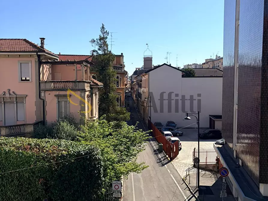 Immagine 55 di Quadrilocale in affitto  in Via Carlo Travelli 2 a Busto Arsizio