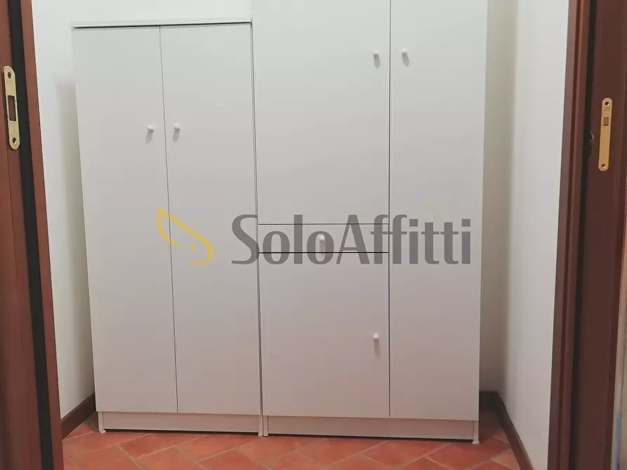 Immagine 7 di Bilocale in affitto  in Via Camillo Benso Conte di Cavour 5 a Besana In Brianza