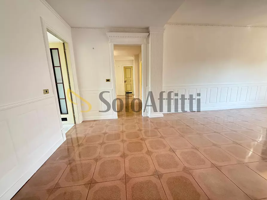 Immagine 9 di Quadrilocale in affitto  in Via Pier Paolo Pasolini 47 a Caserta