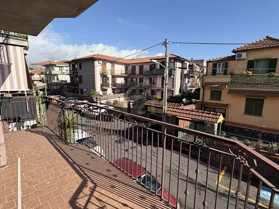 Immagine 11 di Appartamento in vendita  a Mascalucia