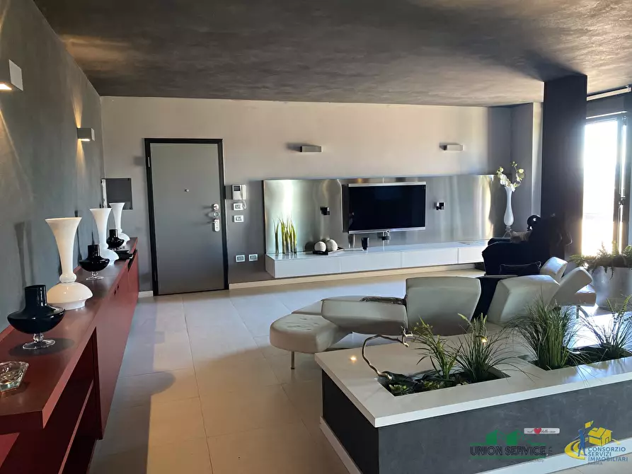 Immagine 20 di Attico in vendita  a Fidenza