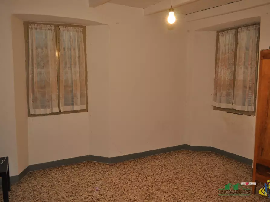 Immagine 43 di Casa indipendente in vendita  in Grezzo a Bardi