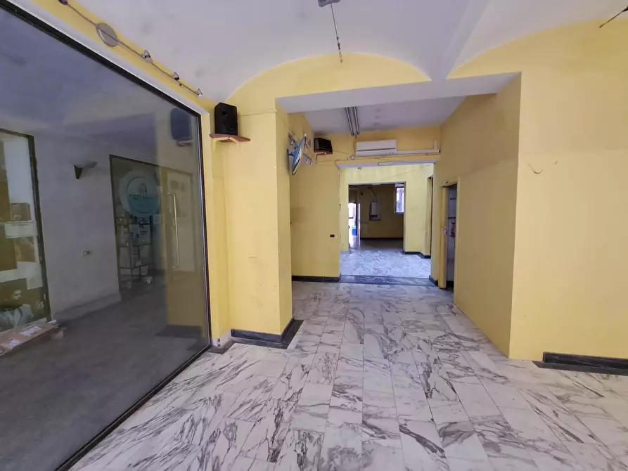 Immagine 7 di Locale commerciale in vendita  in Via Carlo Goldoni 5 a Parma