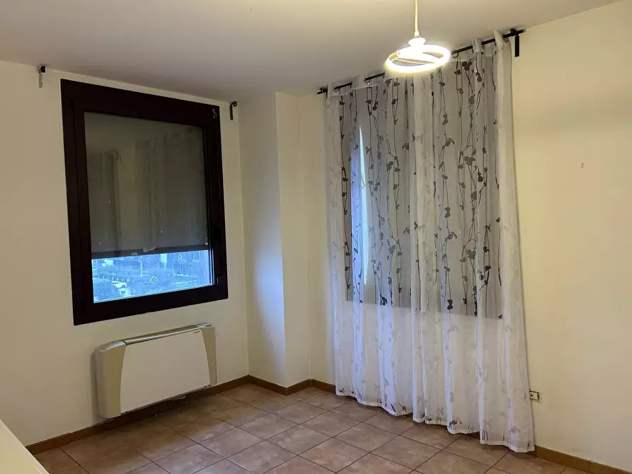 Immagine 11 di Bilocale in affitto  in Via Calzolari Don Angelo 61 a Parma