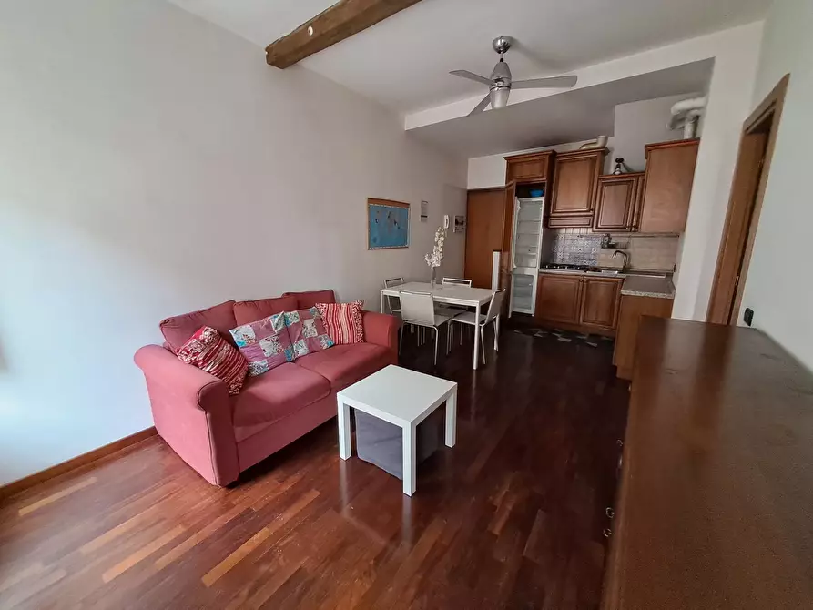 Immagine 8 di Bilocale in vendita  in Borgo Guazzo a Parma