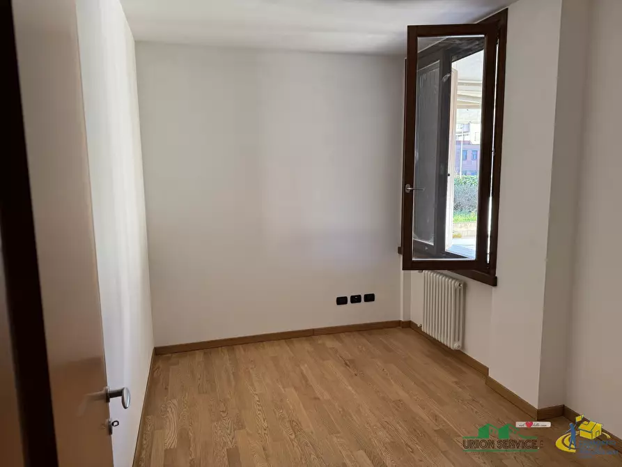 Immagine 8 di Trilocale in vendita  in Via Buozzi a Parma