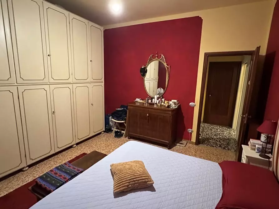 Immagine 28 di Trilocale in vendita  in Via Giacomo Leopardi a Collecchio