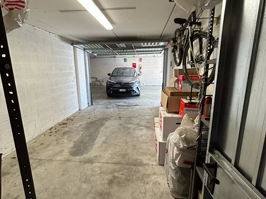 Immagine 31 di Porzione di casa in vendita  in Via Augusto Franzoj 6 a Parma