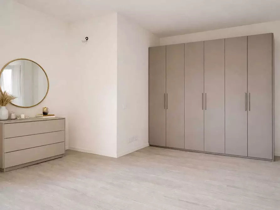 Immagine 7 di Bilocale in vendita  in via solari 29 a Parma