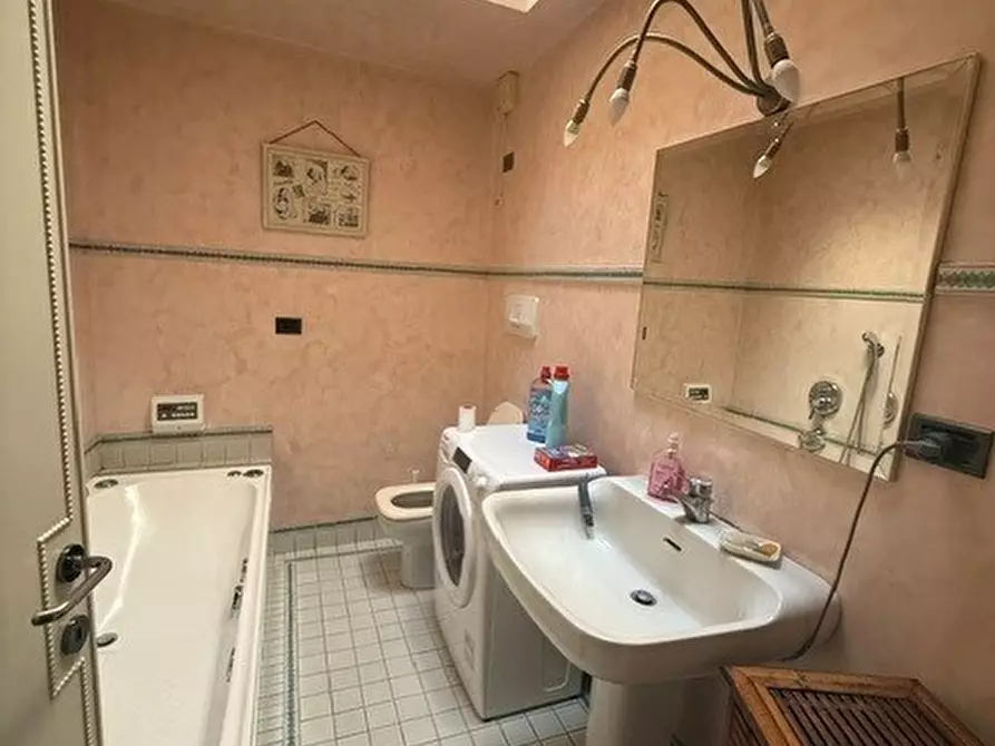 Immagine 24 di Trilocale in affitto  in Piazza Pincolini a Fontanellato