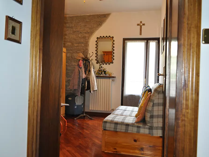 Immagine 24 di Trilocale in vendita  in Via Trento 13 a Bedonia